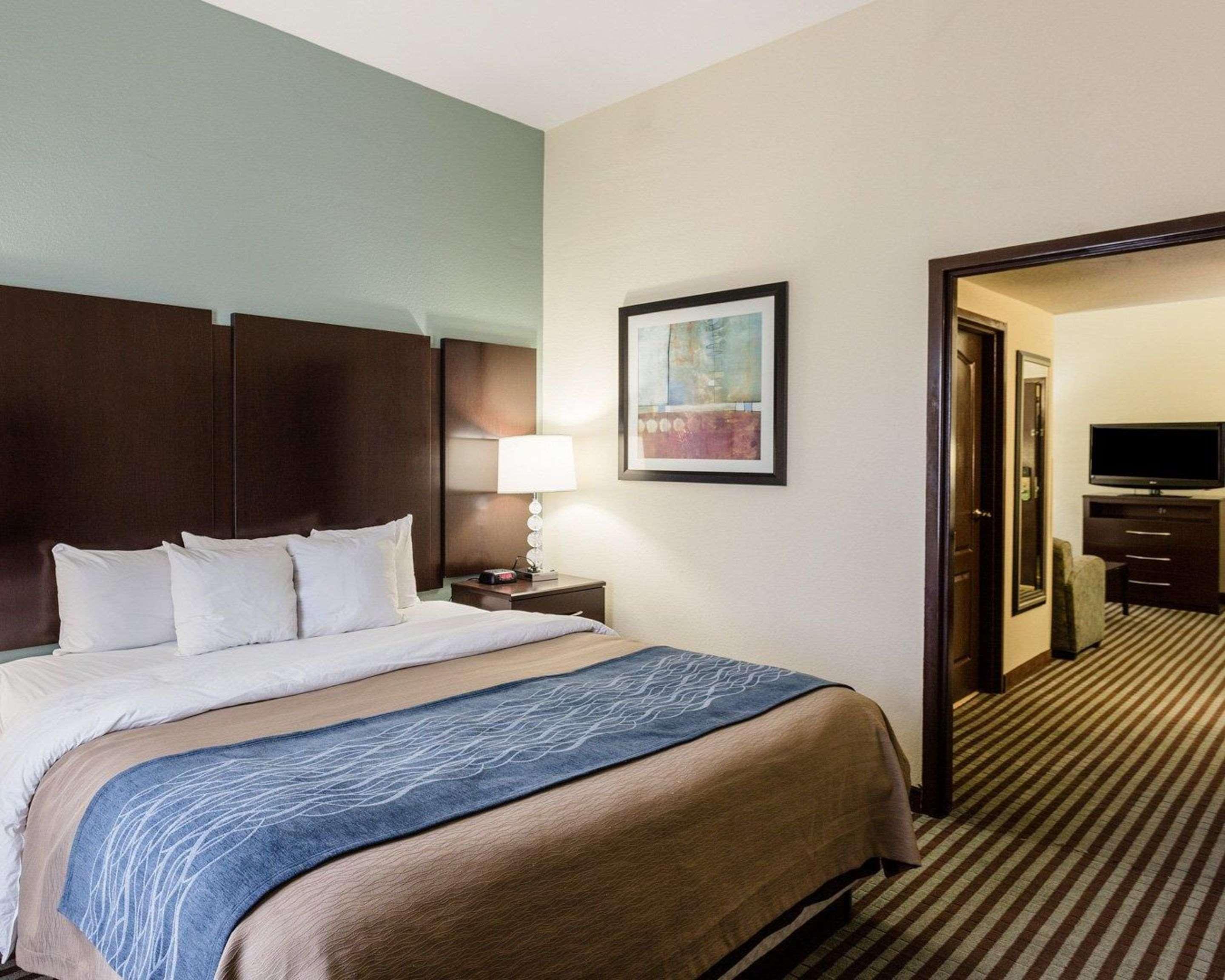 גרנדה Comfort Inn & Suites מראה חיצוני תמונה