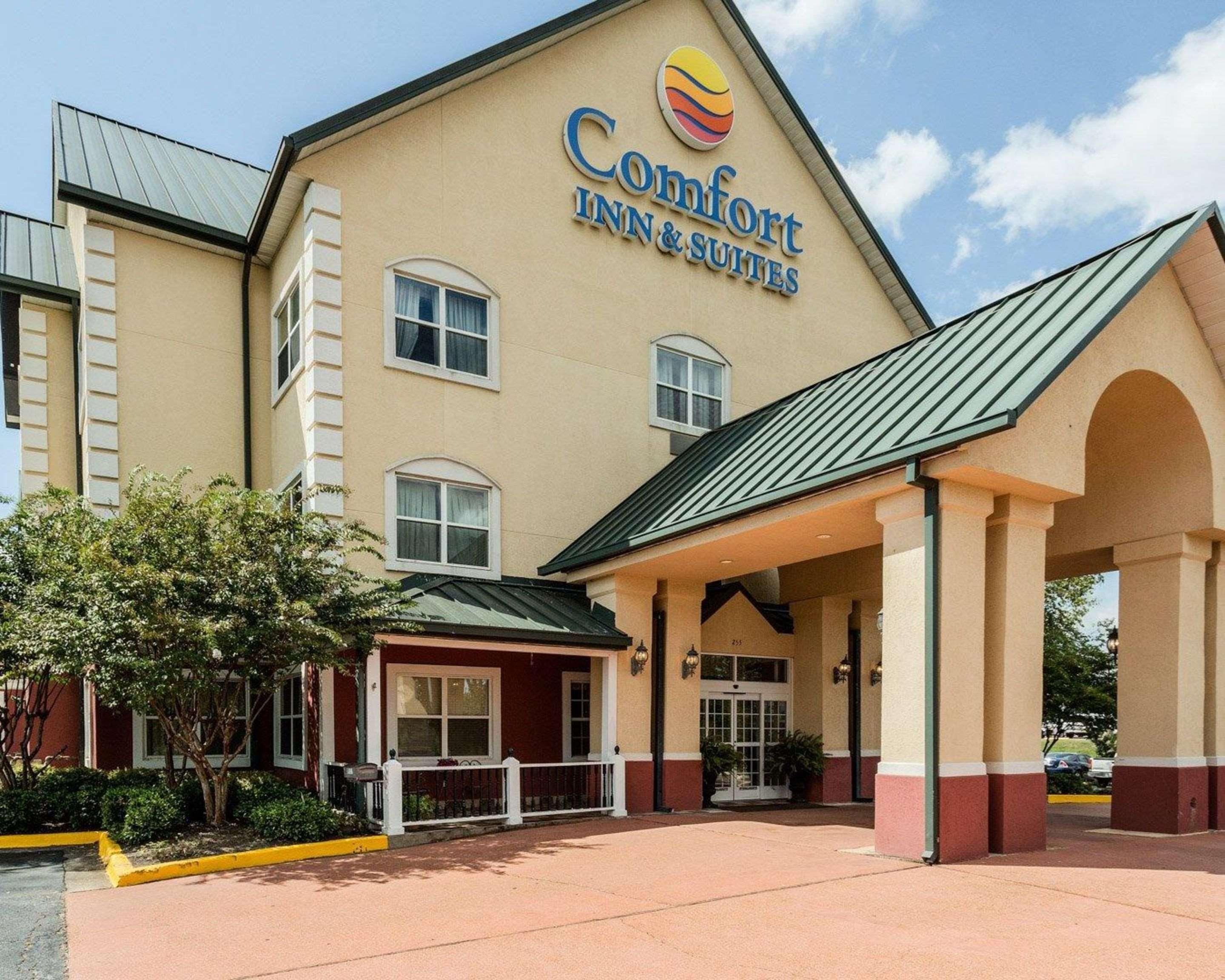 גרנדה Comfort Inn & Suites מראה חיצוני תמונה