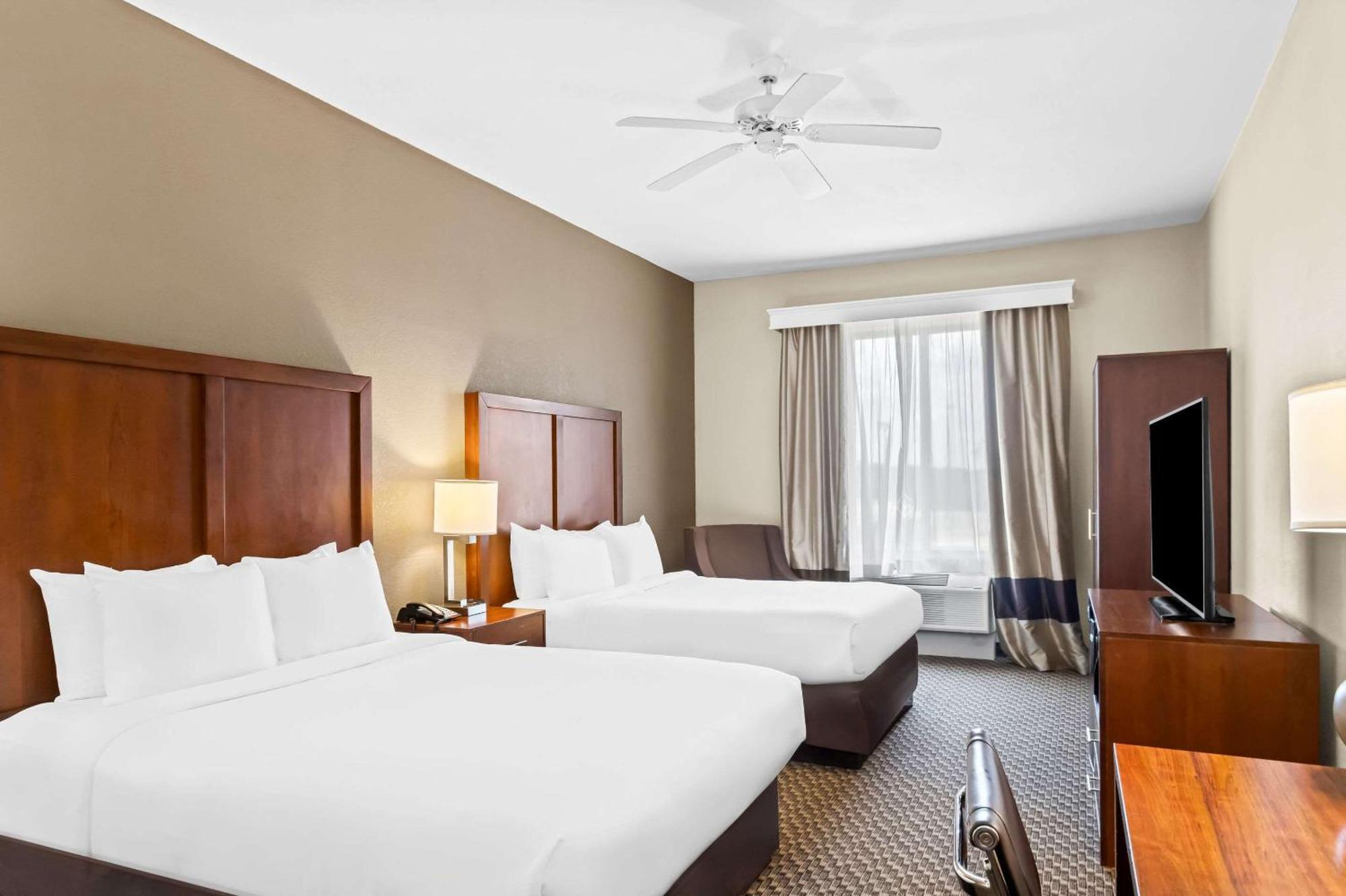 גרנדה Comfort Inn & Suites מראה חיצוני תמונה