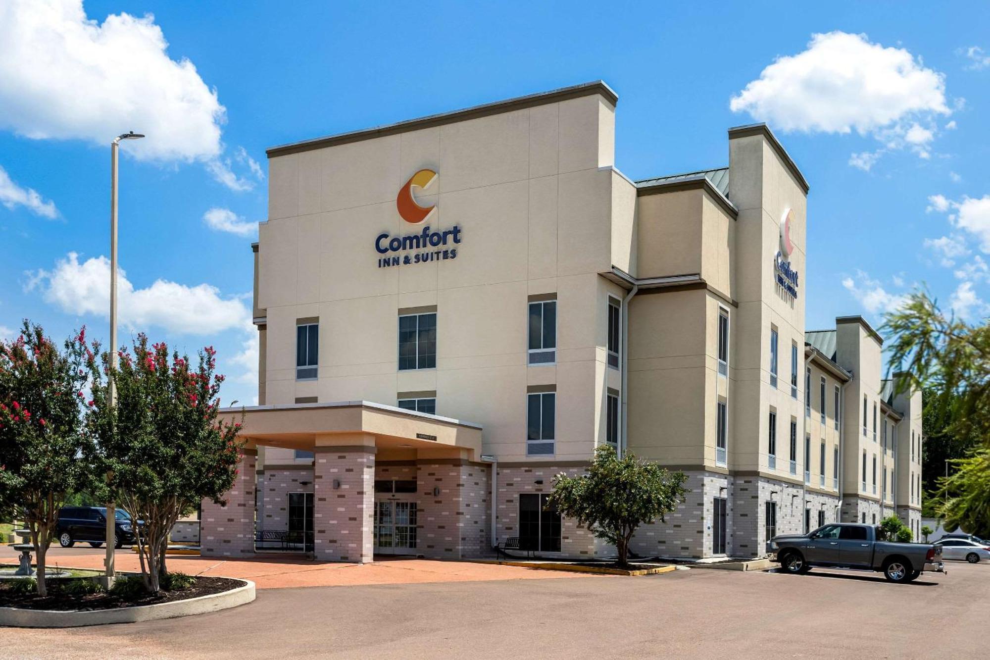 גרנדה Comfort Inn & Suites מראה חיצוני תמונה